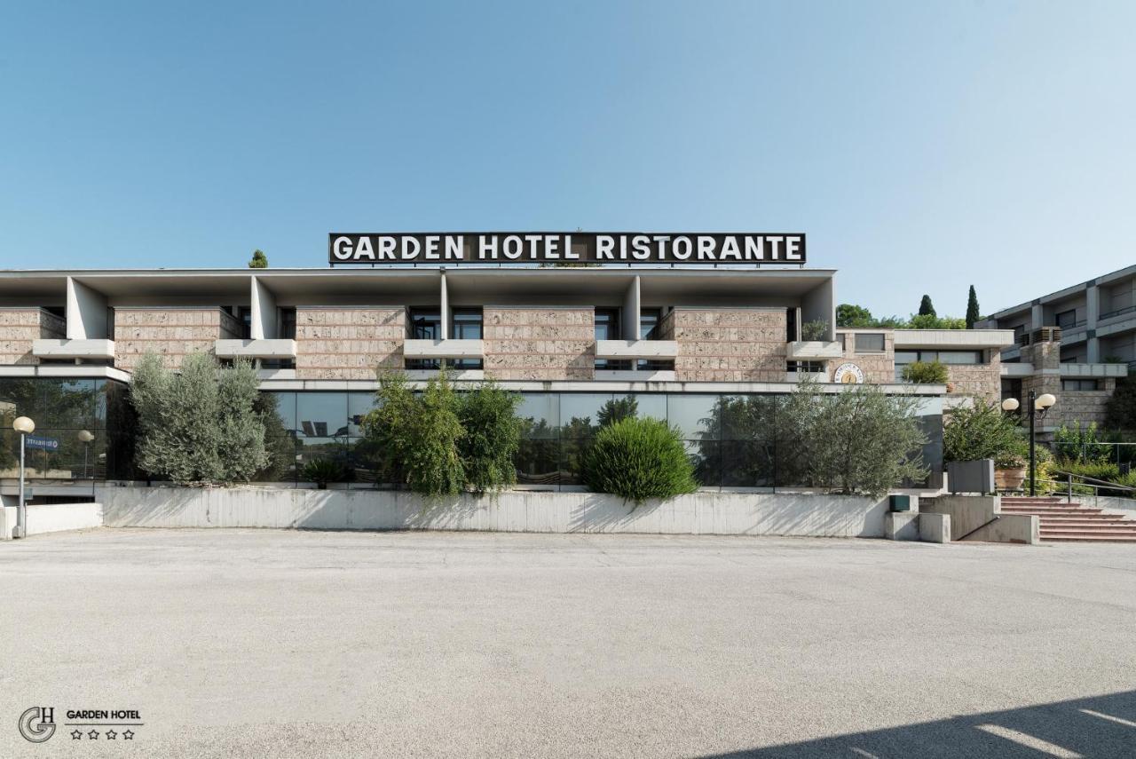 Hotel Garden Terni Esterno foto